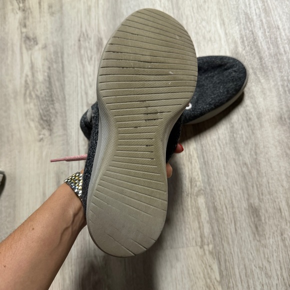 Allbirds Wool Runner Sneakers - Picture 3 of 6